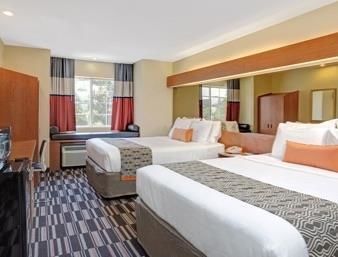 Microtel Inn & Suites By Wyndham Bushnell Exteriör bild